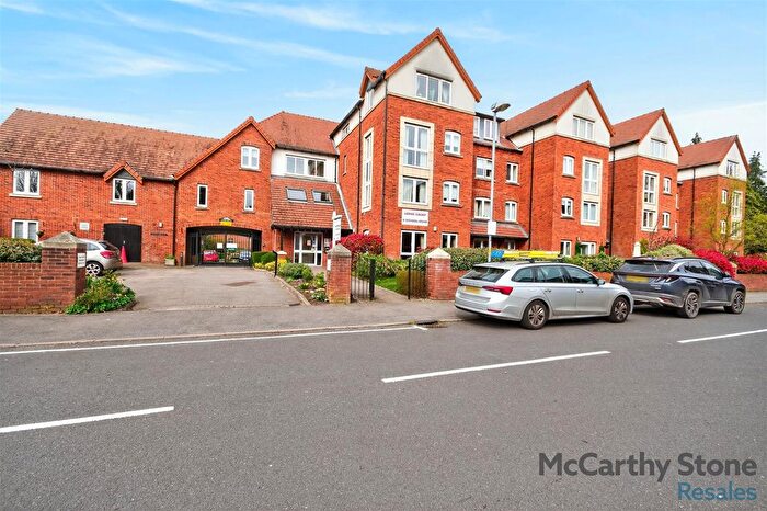 1 Bedroom Flat For Sale In Lorne Court, School Road, Moseley, Birmingham, B13
