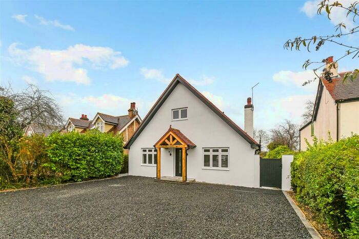 4 Bedroom Detached House To Rent In Downview Road, Barnham, PO22