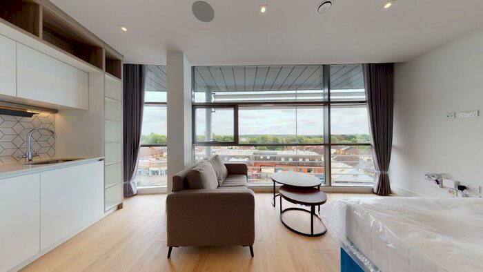 Studio To Rent In Station Road, KT15