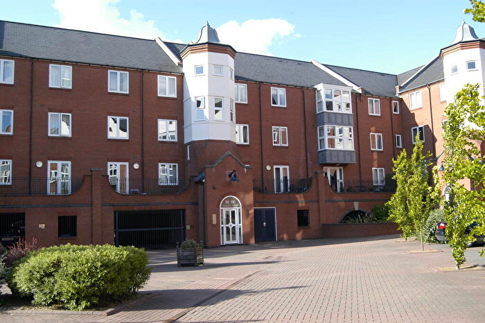 2 Bedroom Apartment To Rent In Sargent House, Symphony Court, B16