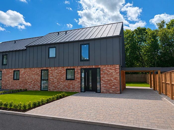 3 Bedroom Semi-Detached House For Sale In Main Street, Thorganby, York, YO19