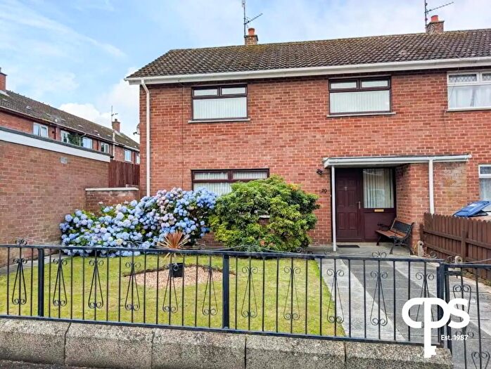 4 Bedroom End Of Terrace House For Sale In Brookehill, Lurgan, BT66
