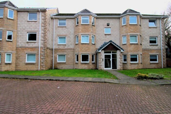 2 Bedroom Flat To Rent In Warren Road, Hamilton, ML3