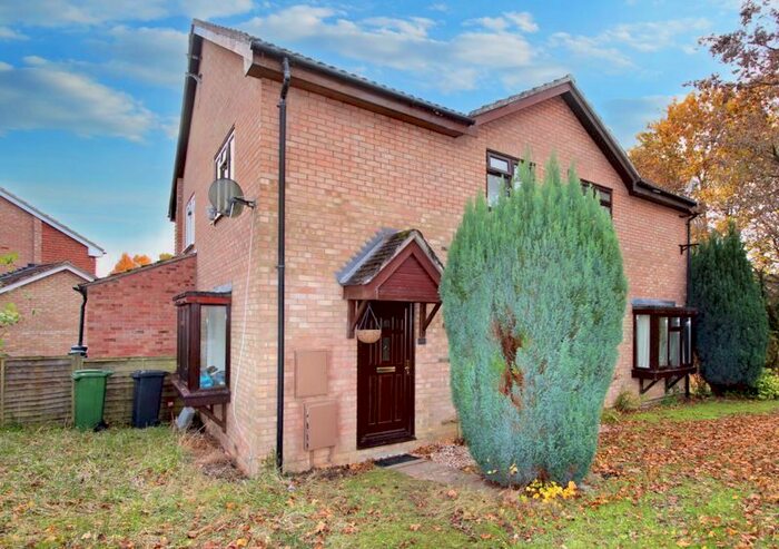 1 Bedroom Property To Rent In Petersfield Close, Chineham, Basingstoke, RG24