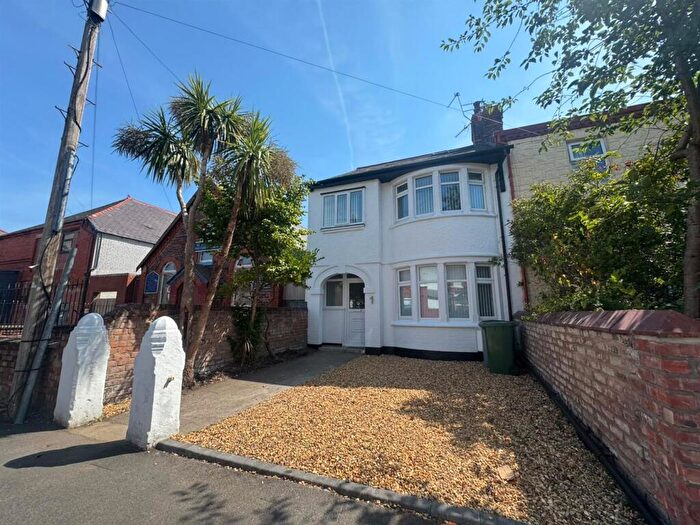 4 Bedroom Semi-Detached House For Sale In Clarendon Road, Wallasey, CH44