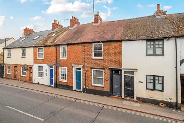 3 Bedroom Terraced House For Sale In Watling Street East, Towcester, NN12
