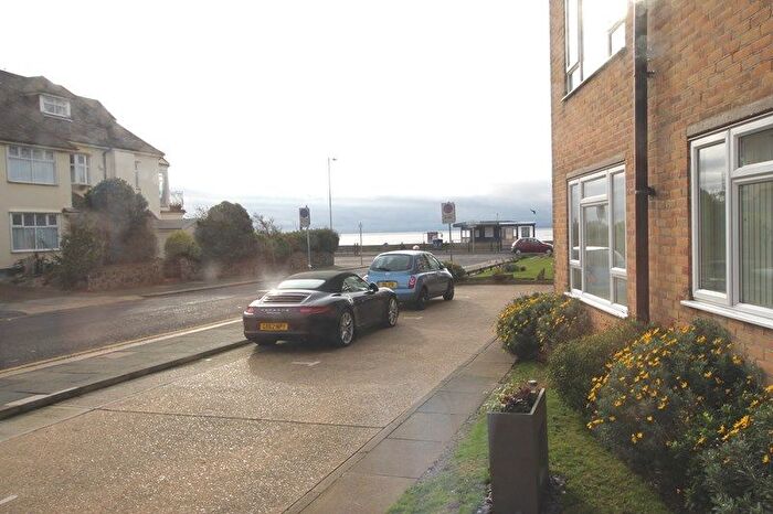 2 Bedroom Flat For Sale In Estuary Lodge, Eastern Esplanade, Thorpe Bay, SS1