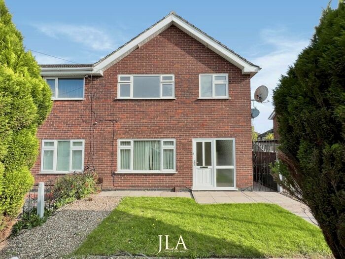 3 Bedroom Semi-Detached House To Rent In Liberty Road, Glenfield, Leicester, LE3