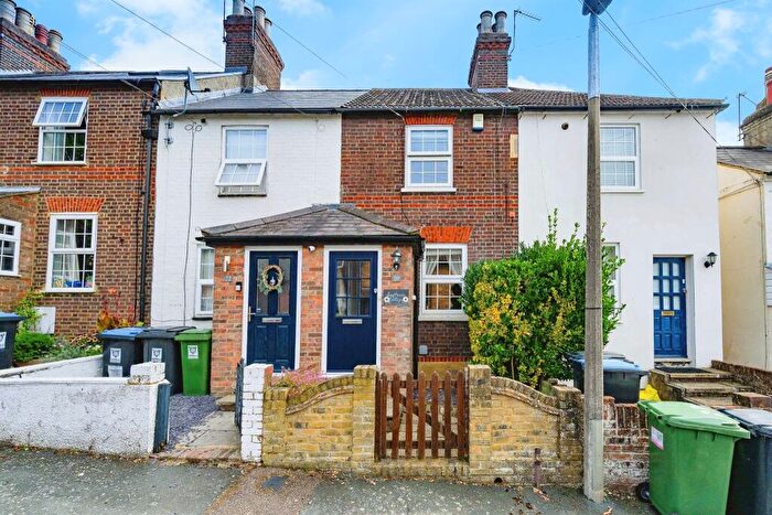 2 Bedroom Cottage For Sale In Church Street, Hemel Hempstead, HP2