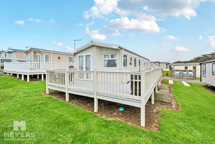 3 Bedroom Detached Bungalow For Sale In Durdle Door Holiday Park, West Lulworth, BH20