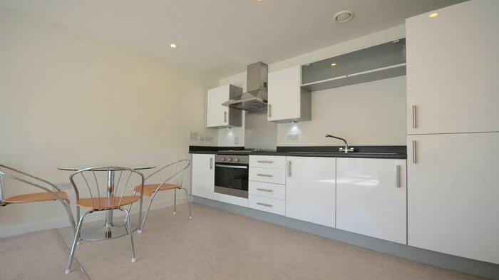 2 Bedroom Apartment To Rent In Osprey House, Tay Road, RG30
