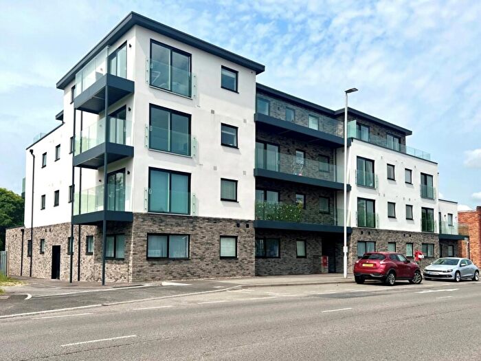 2 Bedroom Apartment To Rent In Purbeck Gate -, Wimborne Road, Poole, Dorset, BH15