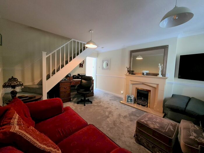 2 Bedroom Terraced House To Rent In Fowey Avenue, Torquay, TQ2