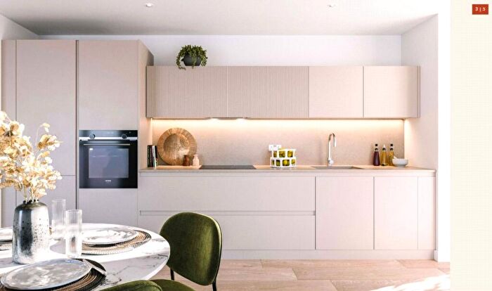 1 Bedroom Flat For Sale In The Bellamy, Canary Wharf, E14