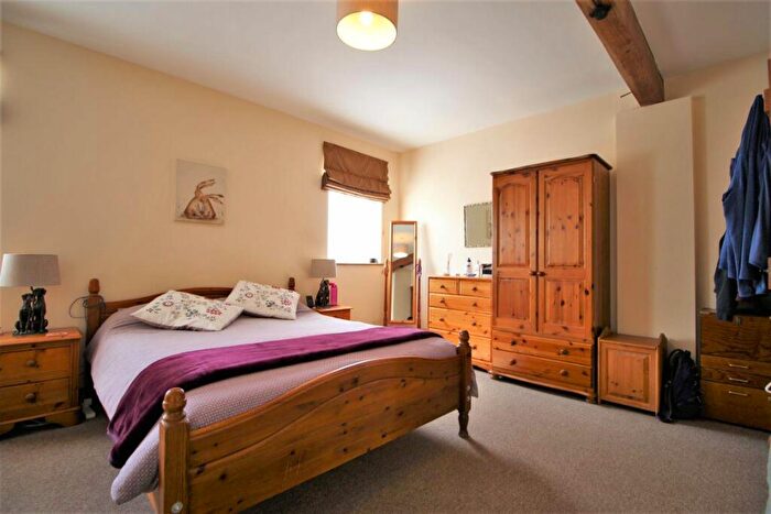 2 Bedroom Bungalow To Rent In Brockhall Road, Flore -, NN7
