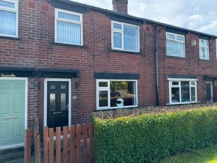 3 Bedroom Terraced House To Rent In Broad Lane, Kirkstall, Leeds, LS13