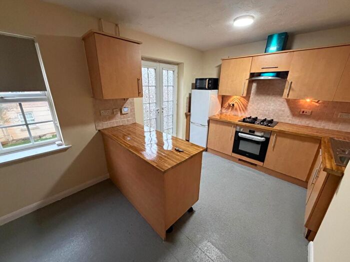 4 Bedroom House To Rent In Johnson Court, Southbridge, Northampton, NN4