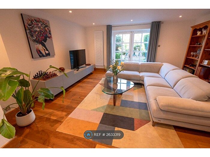 4 Bedroom Terraced House To Rent In Grace Avenue, Shenley, Radlett, WD7