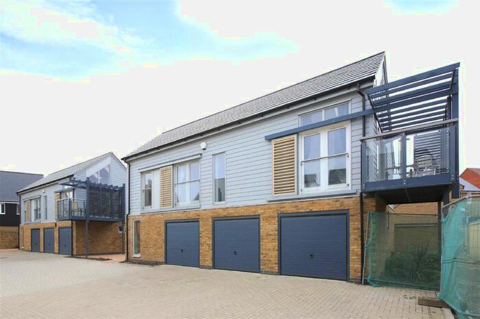 2 Bedroom Property To Rent In Bluebell Drive, Sittingbourne, Kent, ME10