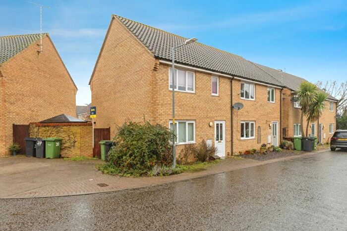 2 Bedroom Semi Detached House For Sale In Campion Way, Hethersett, Norwich, Norfolk, NR9