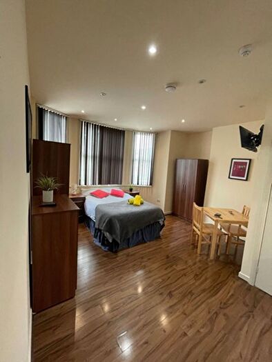 Studio To Rent In Cranhurst Road, London, NW2