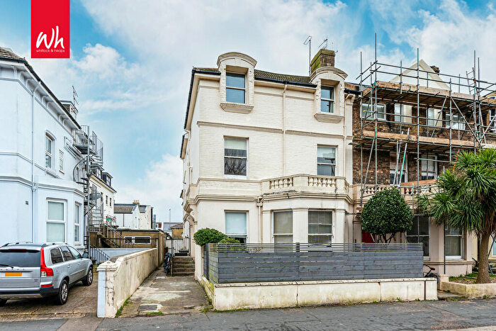 1 Bedroom Flat To Rent In Sackville Road, Hove, BN3