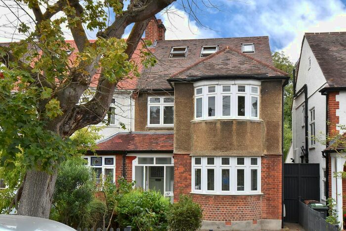 4 Bedroom Property To Rent In Boveney Ro Boveney Road, London, SE23