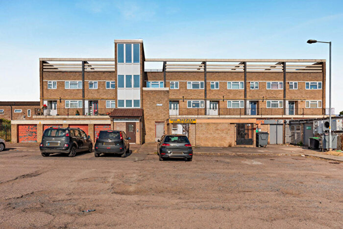 2 Bedroom Maisonette For Sale In Farmstead Road, Corby, NN18