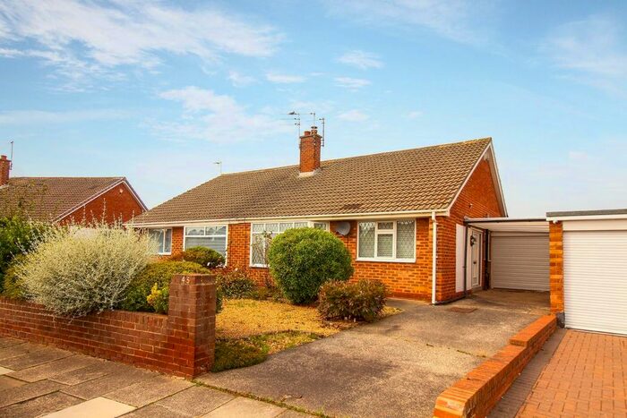 2 Bedroom Detached Bungalow To Rent In Monkridge, Whitley Bay, NE26