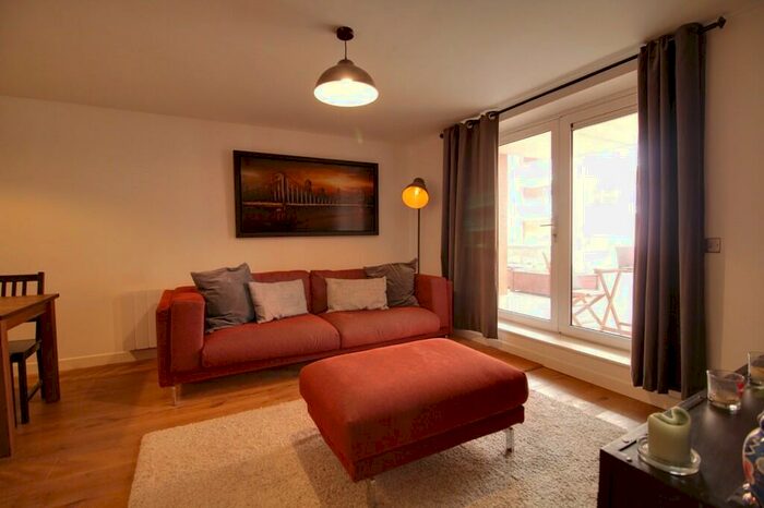 1 Bedroom Apartment To Rent In Heritage Court, Warstone Lane, Jewellery Quarter, B18