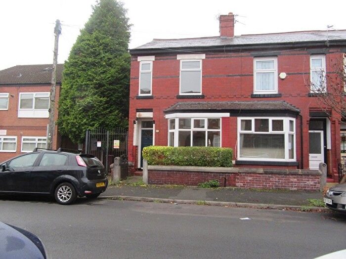 3 Bedroom End Of Terrace House To Rent In Cromwell Avenue, Whalley Range, Manchester., M16