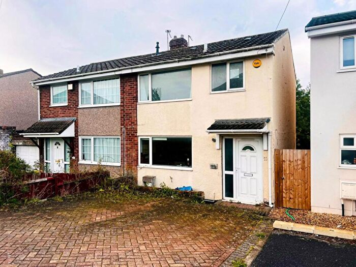 3 Bedroom End Of Terrace House To Rent In Mayfield Park South, Fishponds, BS16
