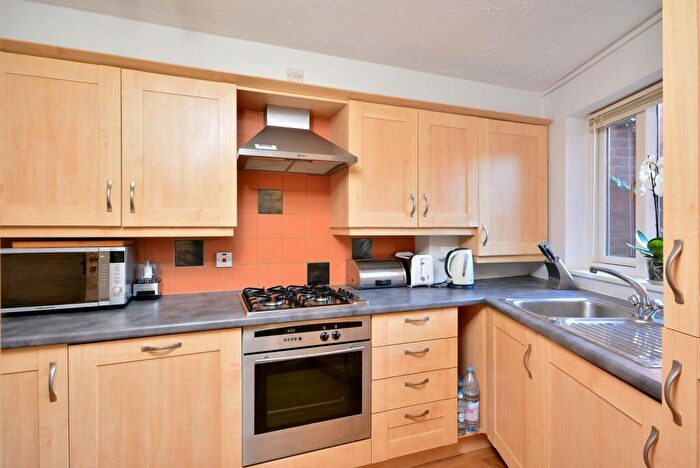 2 Bedroom Maisonette To Rent In Broadley Terrace, Marylebone, London, NW1