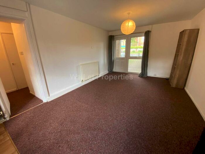 1 Bedroom Apartment To Rent In Chelford Close, Manchester, M13