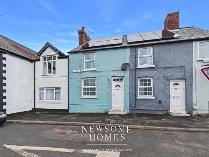 3 Bedroom Terraced House For Sale In Clwyd Terrace, Llandyrnog, Denbighshire, LL16