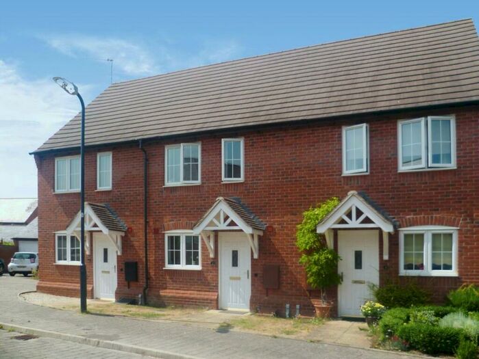 2 Bedroom Terraced House To Rent In Carroll Close, Stratford-upon-Avon, CV37