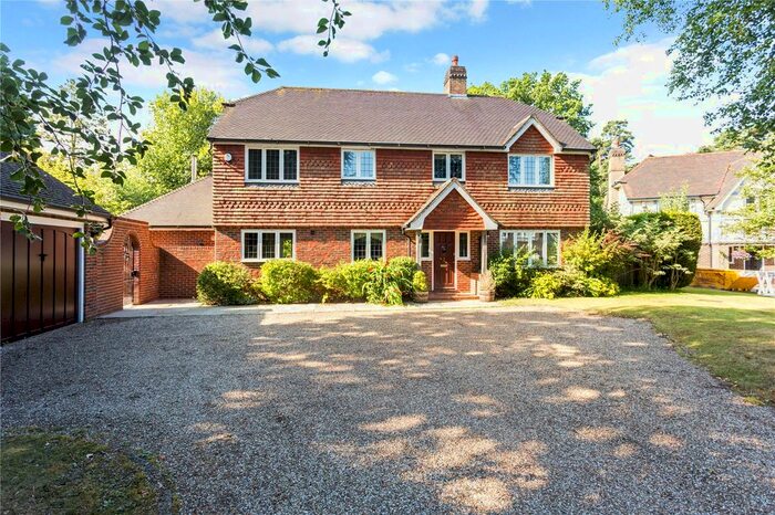 5 Bedroom Detached House For Sale In Pinewood Chase, Crowborough, East Sussex, TN6