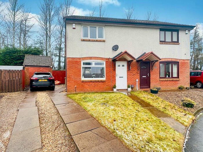 3 Bedroom Semi-Detached House For Sale In Drummond Way, Glasgow, G77
