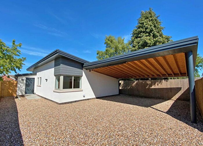 4 Bedroom Detached House To Rent In Cross Road, Cholsey, OX10