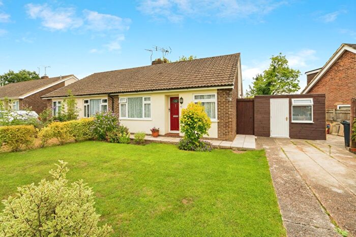 2 Bedroom Bungalow For Sale In Horam Park Close, Horam, Heathfield, East Sussex, TN21