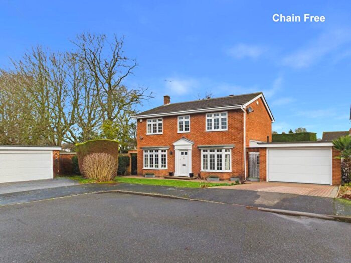 4 Bedroom Detached House For Sale In Harwood Gardens, Old Windsor, Berkshire, SL4