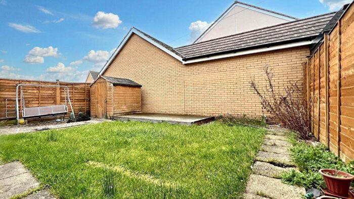 3 Bedroom House To Rent In Wood Street, Bristol, BS34