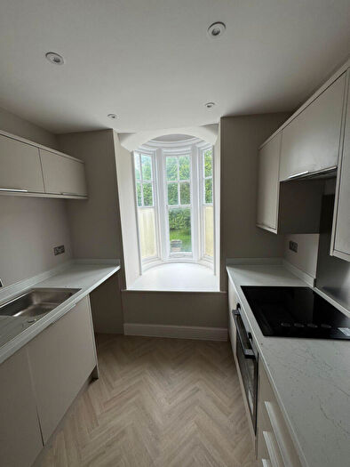 2 Bedroom Flat To Rent In Barnsley, S70