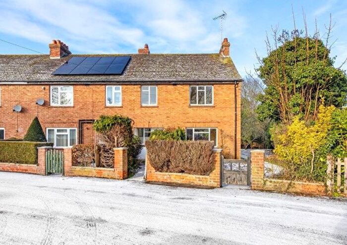 3 Bedroom End Terrace House For Sale In Wains Way, Netheravon, Wiltshire, SP4