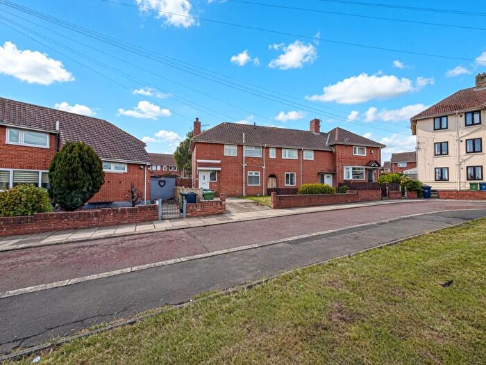 2 Bedroom Semi-Detached House For Sale In Cheviot Gardens, Gateshead, NE11