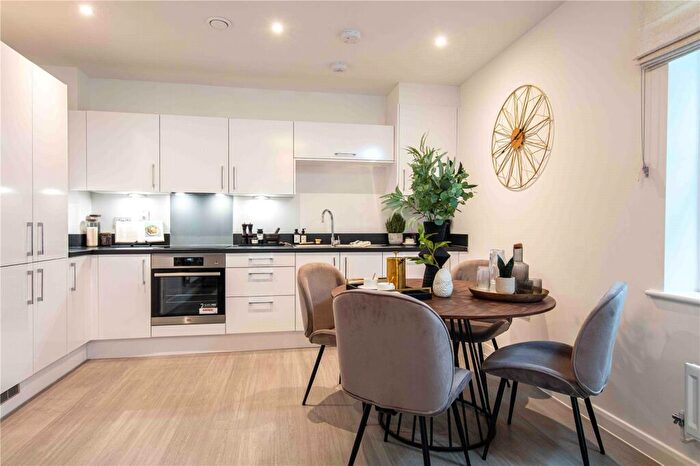 1 Bedroom Flat For Sale In Sunningdale Park, Berkshire, SL5