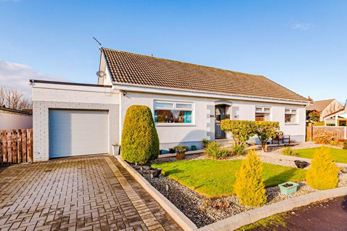3 Bedroom Detached Bungalow For Sale In Beaufield Gardens, Kilmaurs, Kilmarnock, KA3
