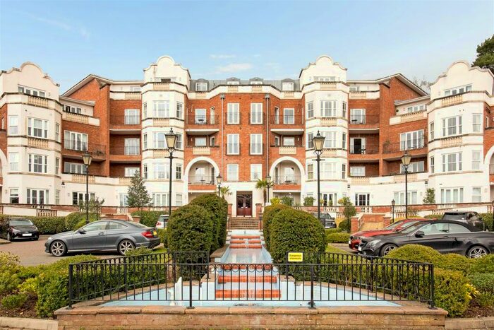 2 Bedroom Apartment To Rent In Grand Regency Heights, Ascot, SL5