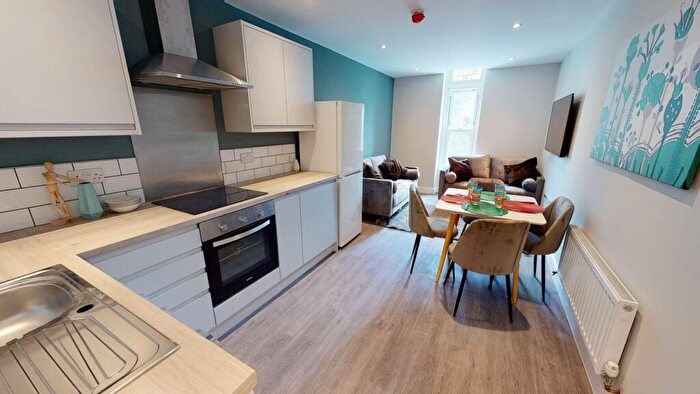 4 Bedroom House To Rent In Whiteladies Road, Bristol, BS8