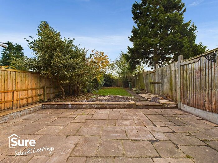 1 Bedroom Studio To Rent In Windmill Road, Hemel Hempstead, Hertfordshire, HP2